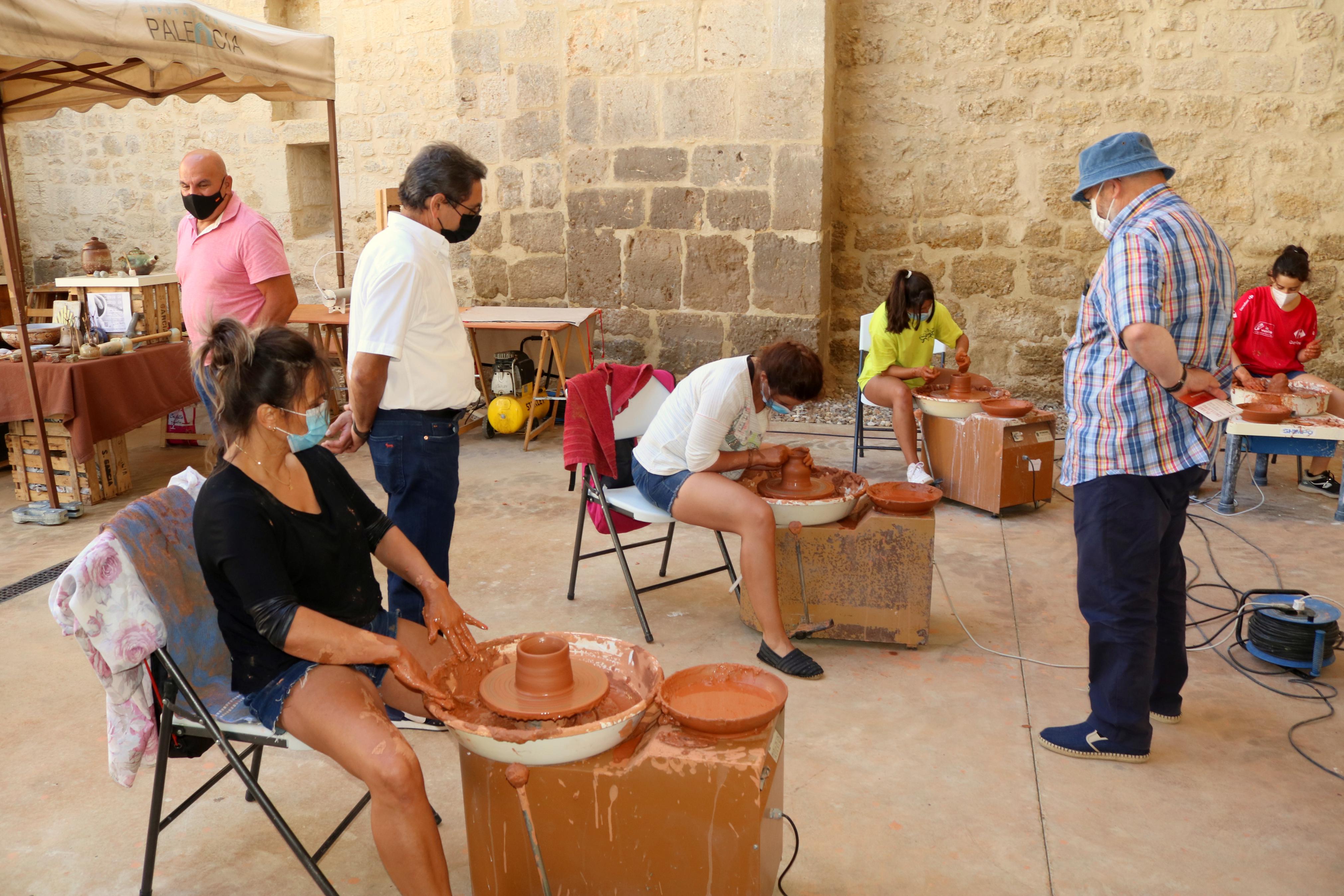 La Feria contó con un taller de torno y otros actos durante el fin de semana