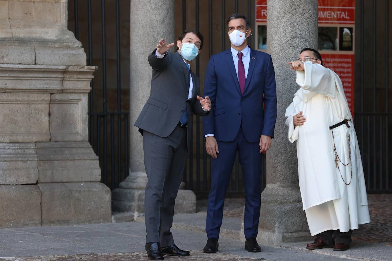 Los dirigentes de las comunidades autónomas, a excepción de Cataluña, acuden a la conferencia de presidentes en Salamanca.