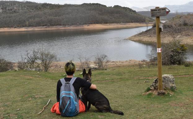 Cervera de Pisuerga ofrece un atractivo de naturaleza que cautiva a los turistas.