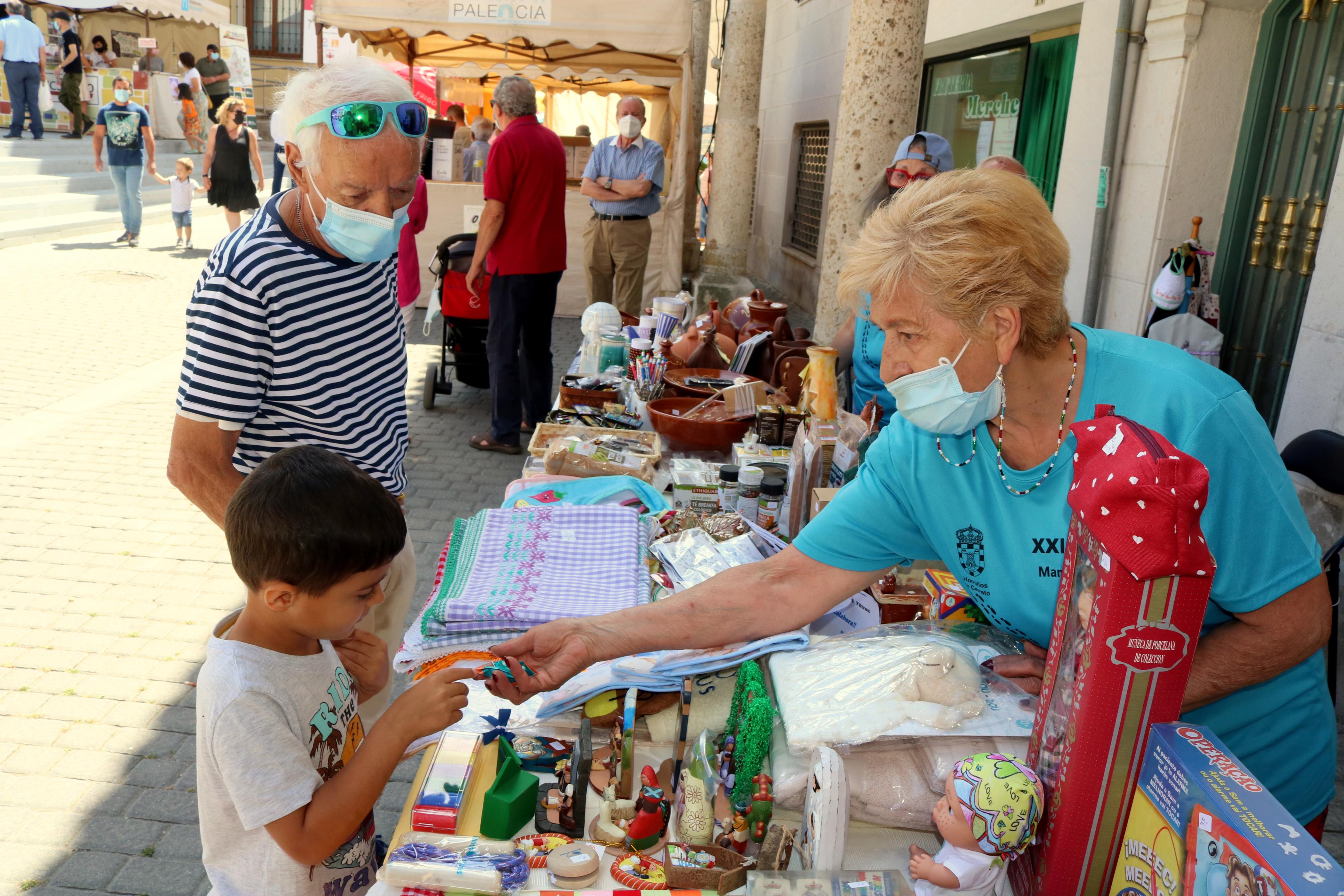 Alimentación y artesanía se dieron cita en Baltanás