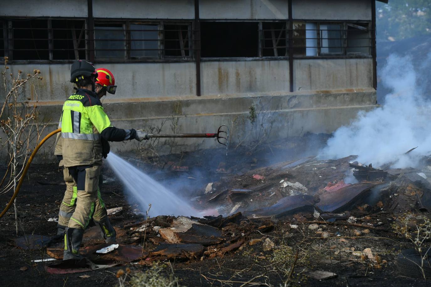 Fotos: Incendio en la carretera de Renedo