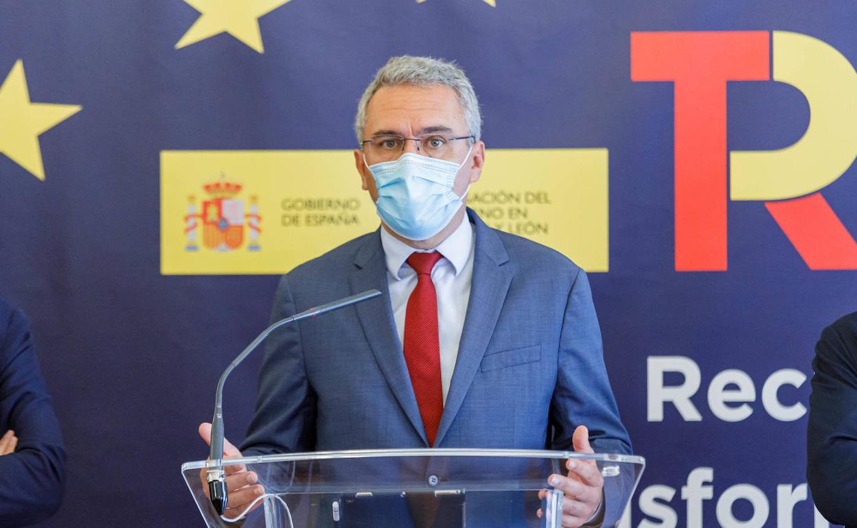 Javier Izquierdo, durante la rueda de prensa. 