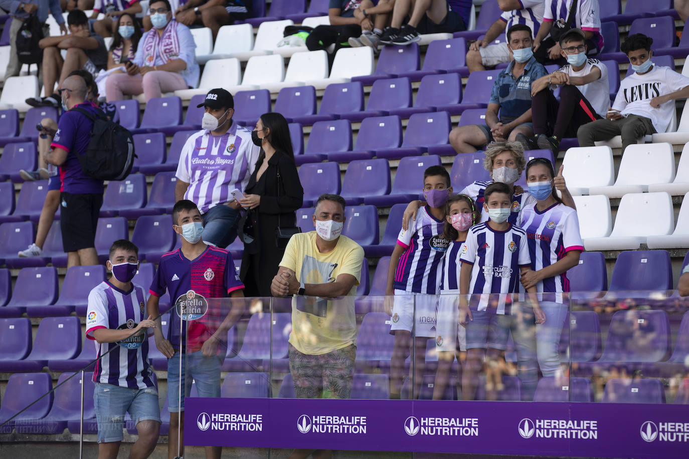 Los aficionados regresan al José Zorrilla después de más de un año.