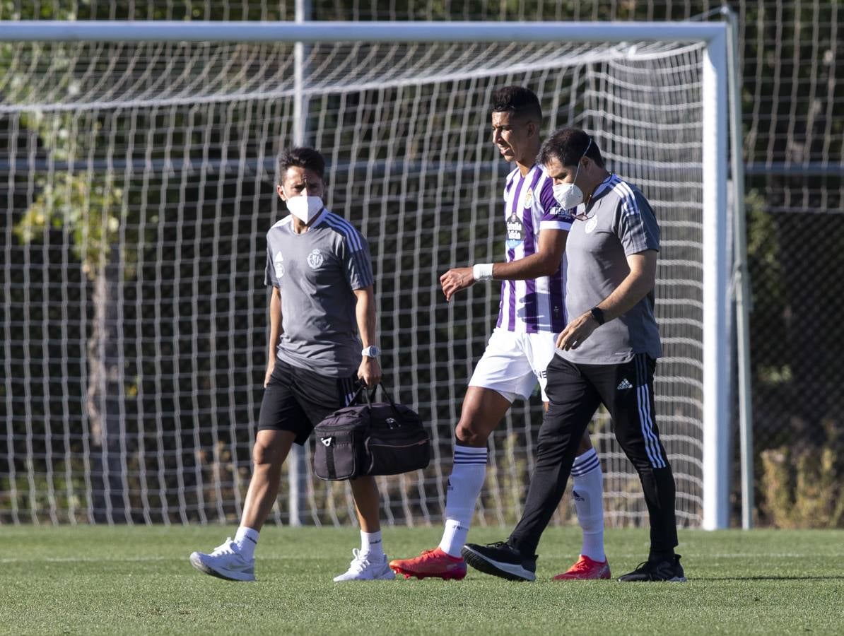 Fotos: El Real Valladolid se lleva el Trofeo de Zaratán en los penaltis (2-2)