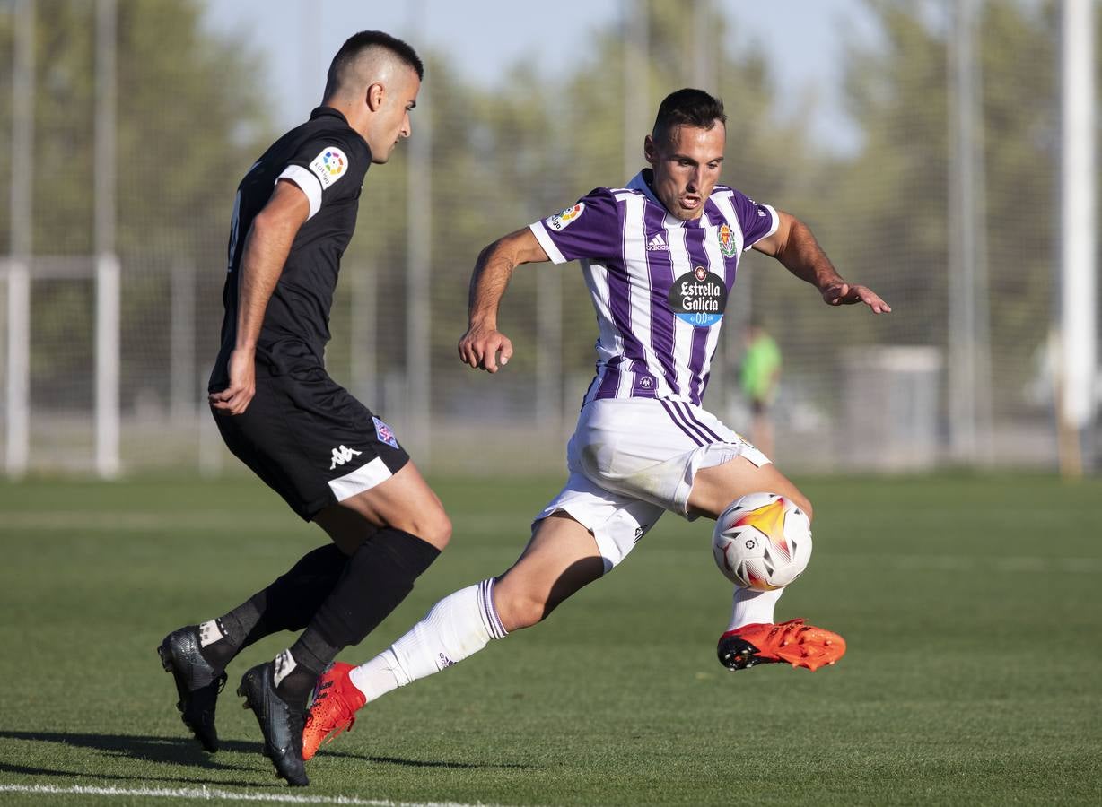 Fotos: El Real Valladolid se lleva el Trofeo de Zaratán en los penaltis (2-2)