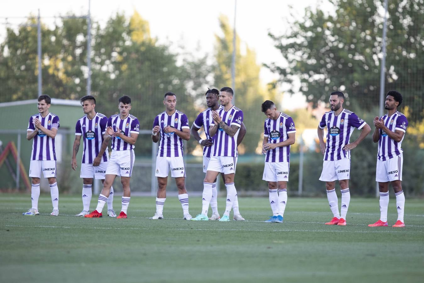 Fotos: El Real Valladolid se lleva el Trofeo de Zaratán en los penaltis (2-2)