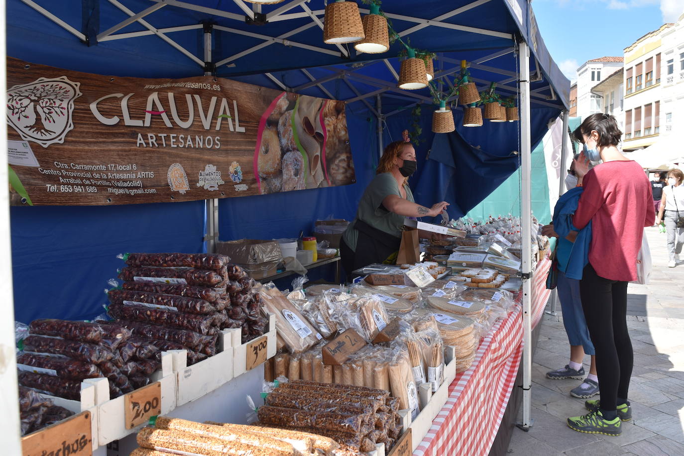 Después de que se cancelase el año pasado por la pandemia, vuelve la feria con menos vendedores y sin actividades paralelas