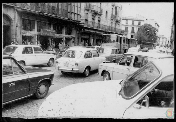 Fotos: El tráfico en Valladolid en los años 70