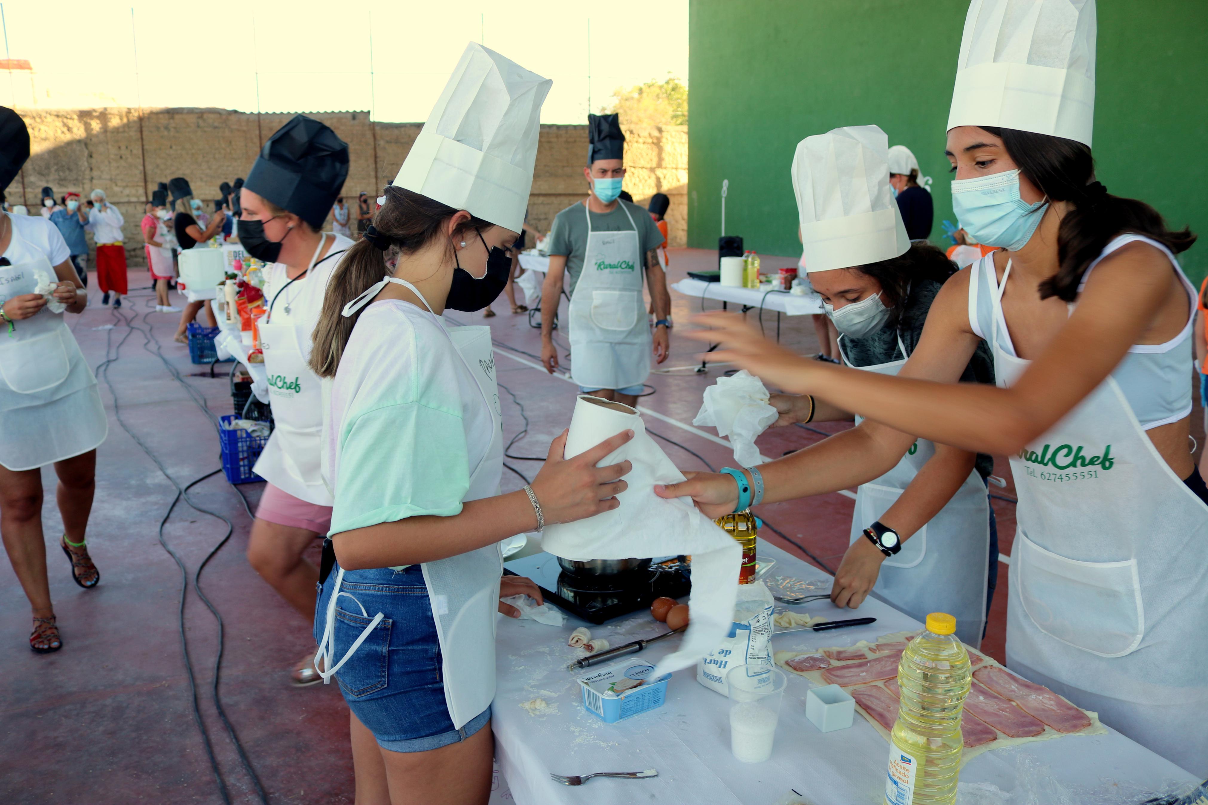 La localidad cerrateña disfrutó del cocinado de más de veinte platos