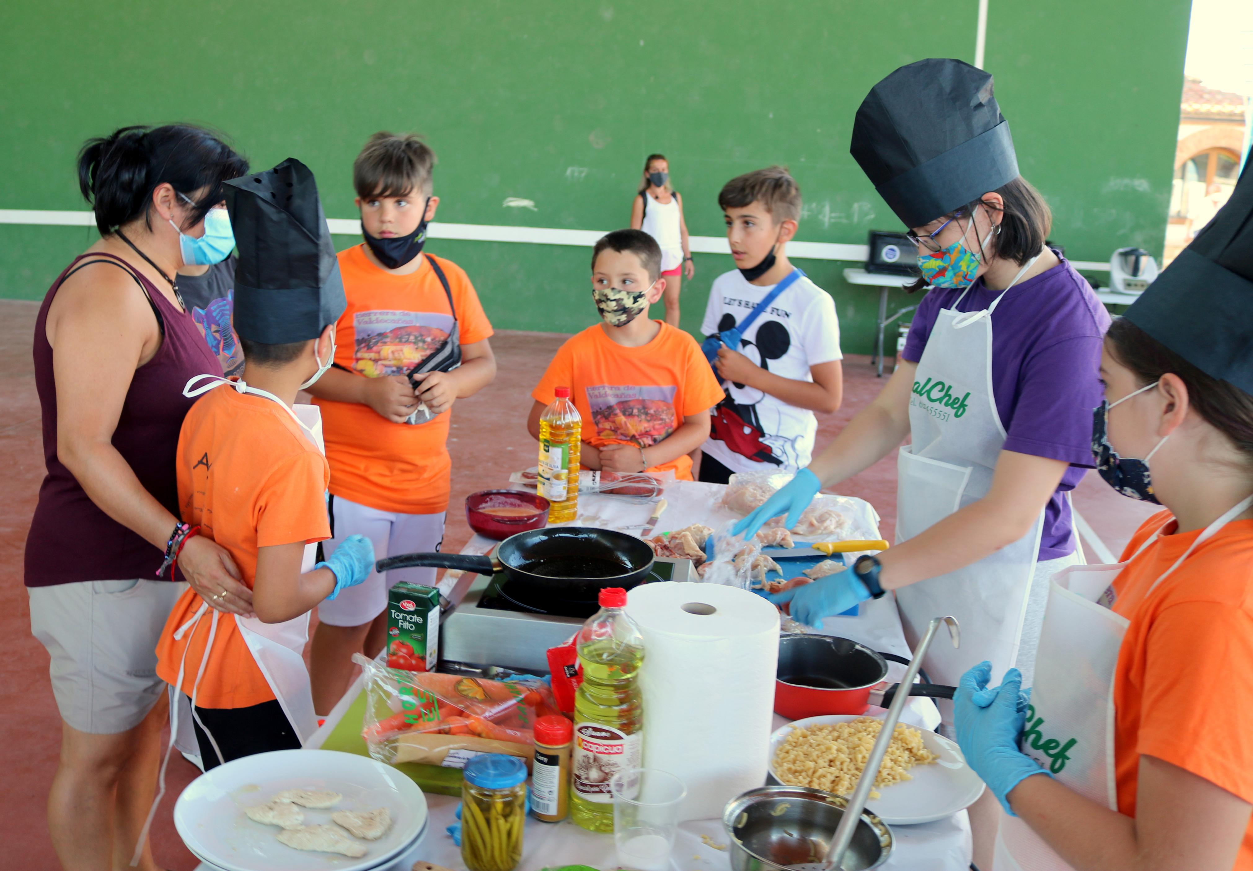 La localidad cerrateña disfrutó del cocinado de más de veinte platos