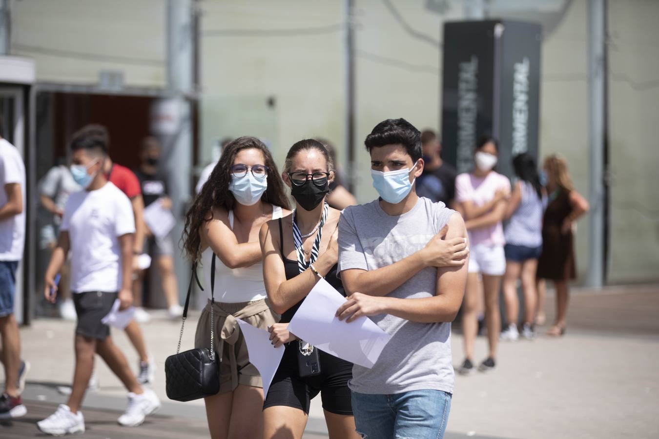 Fotos: Vacunación masiva contra la covid de los jóvenes de entre 17 y 19 años en Valladolid