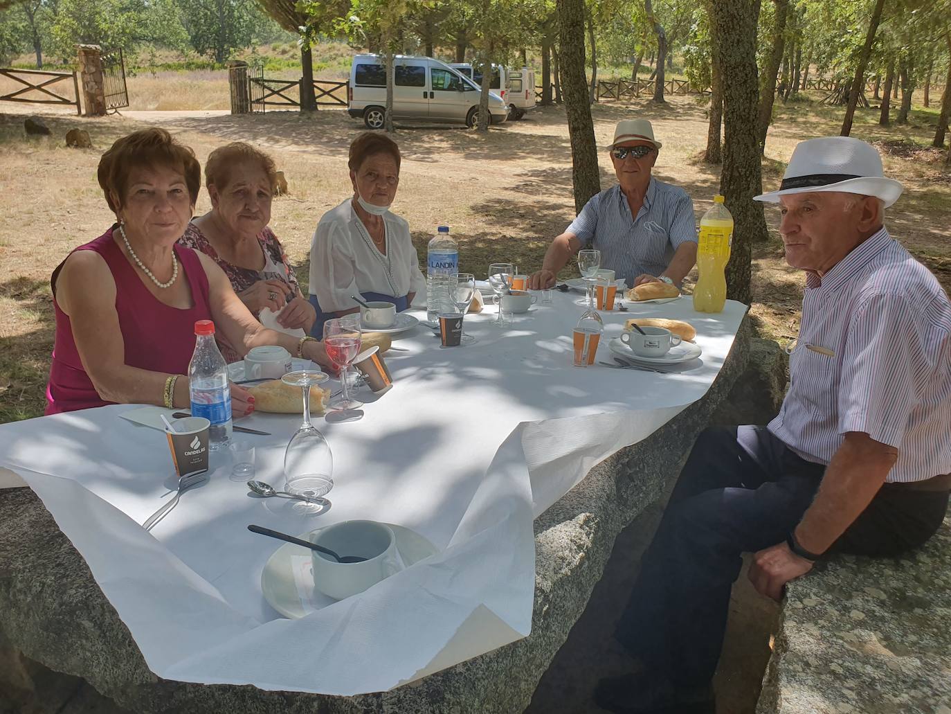 Fiesta de mayores en El Maíllo