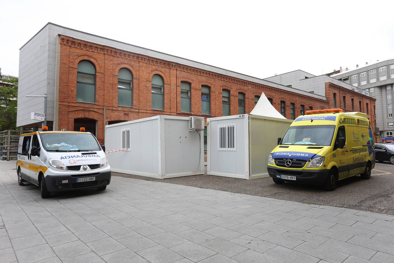 Exterior del centro de salud de La Puebla. 