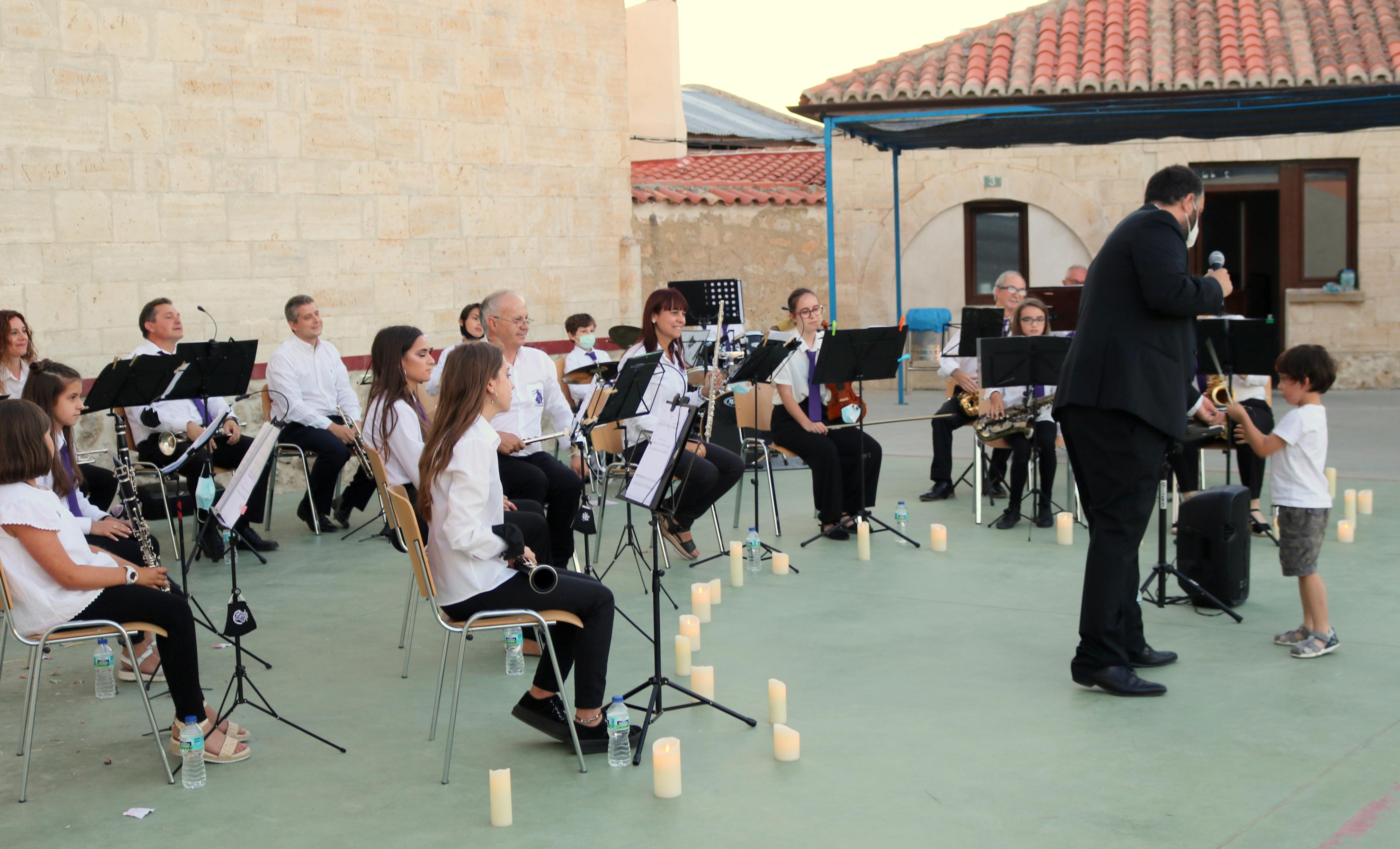 La localidad cerrateña disfrutó a ritmo de musicales y bandas sonoras