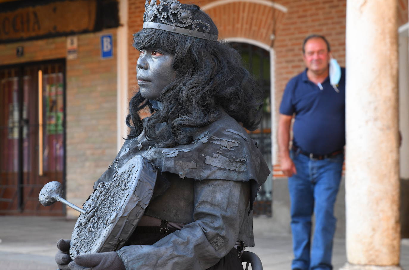 Estatuas humanas en Alaejos.