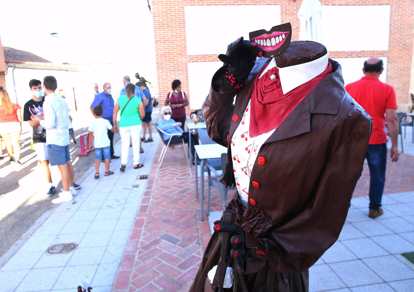 Estatuas humanas en Alaejos.