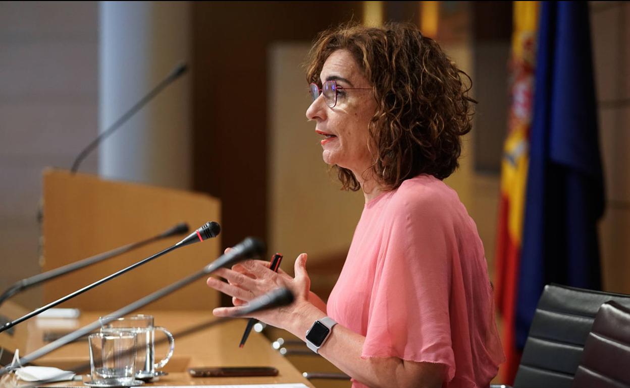 La ministra de Hacienda y Función Pública, María Jesús Montero. 