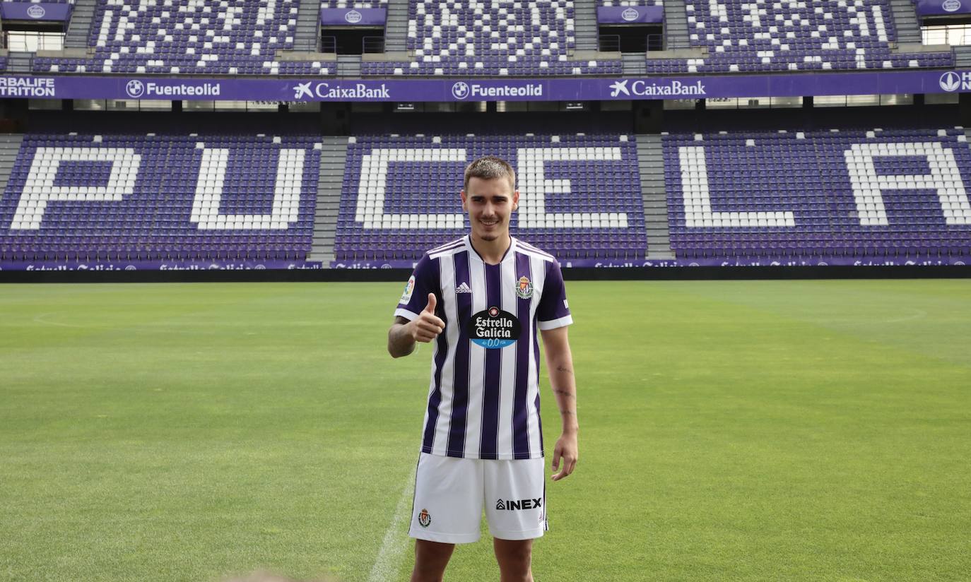 Hugo Vallejo, en su presentación como jugador del Real Valladolid.