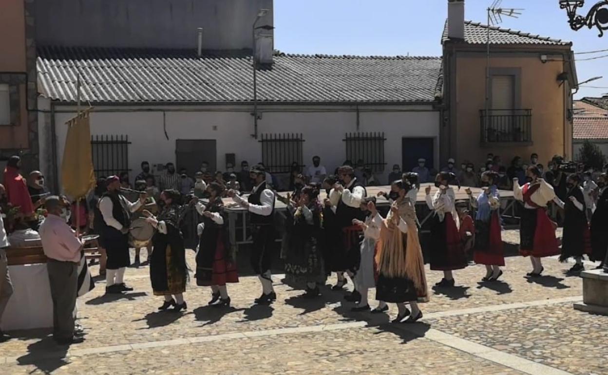 El baile de la Cruz.