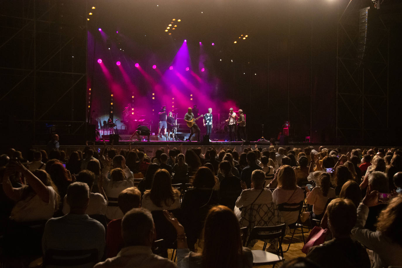 Fotos: Sergio Dalma encandila al público en Palencia