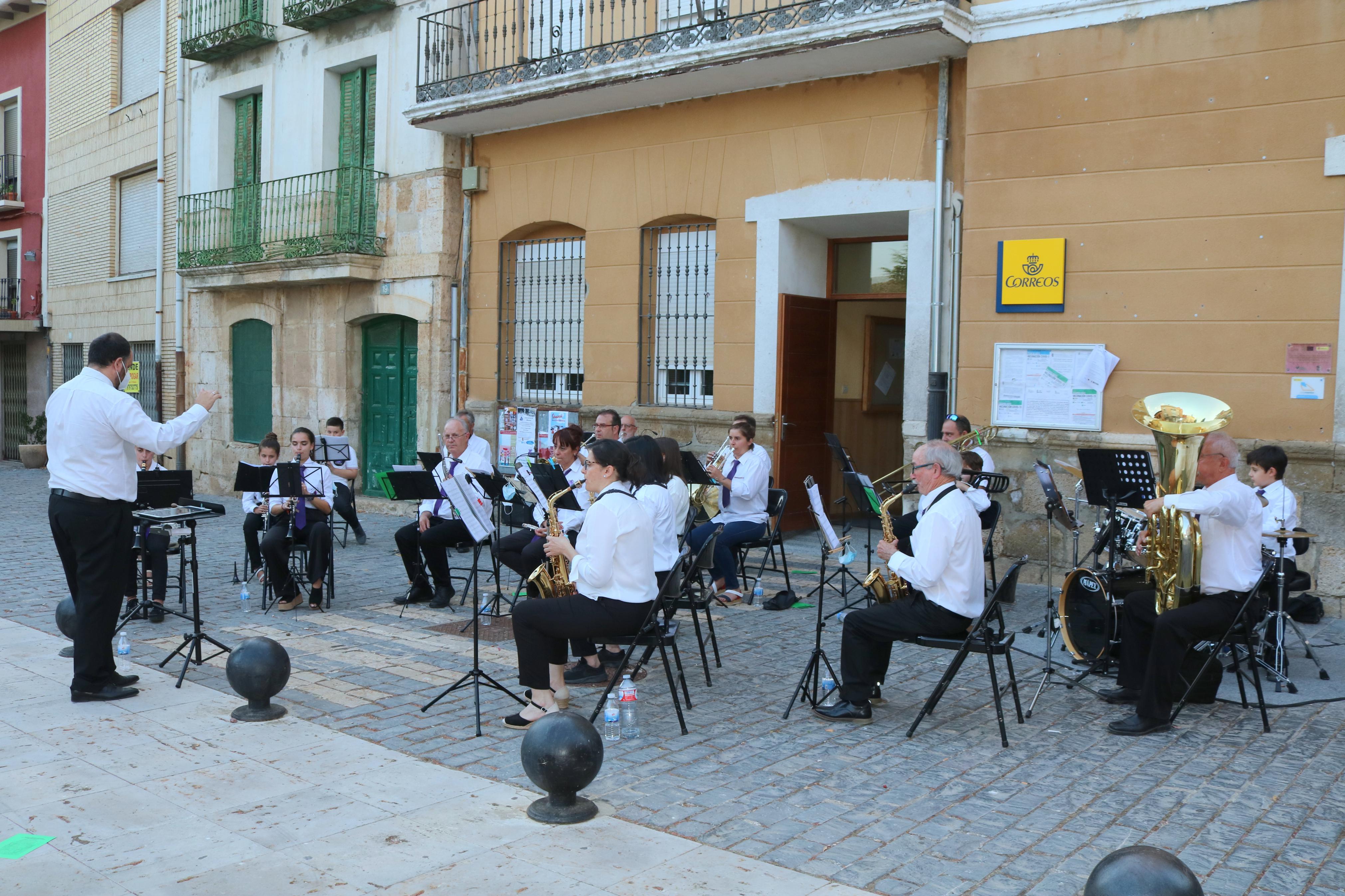 Torquemada disfrutó del Concierto ofrecido por la Banda de Música Comarcal de la ACJB