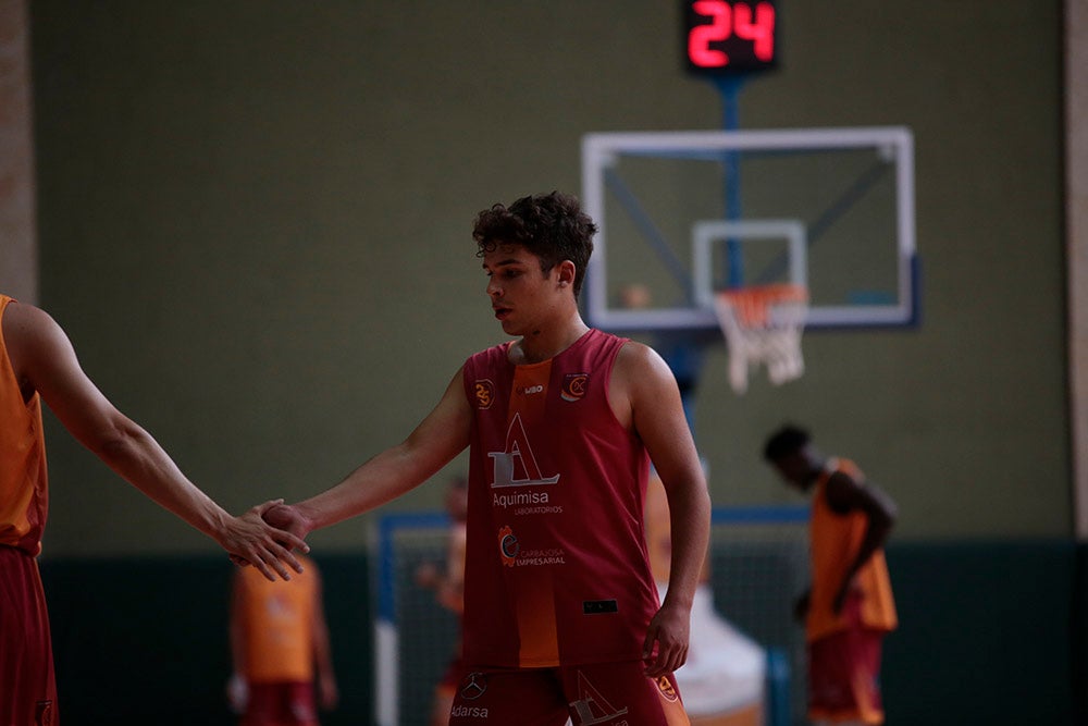 El Aquimisa ya entrena en el pabellón de Carbajosa de la Sagrada 