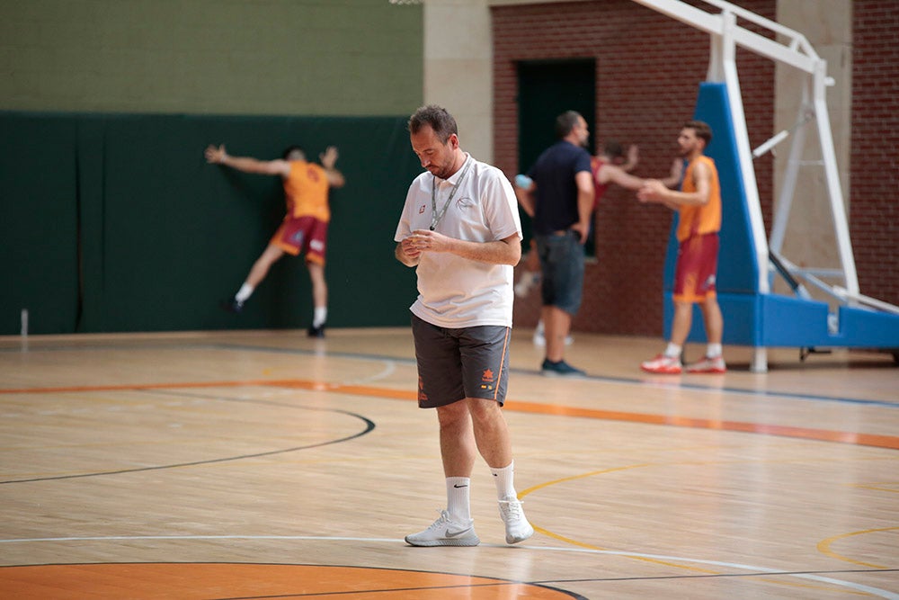 El Aquimisa ya entrena en el pabellón de Carbajosa de la Sagrada 