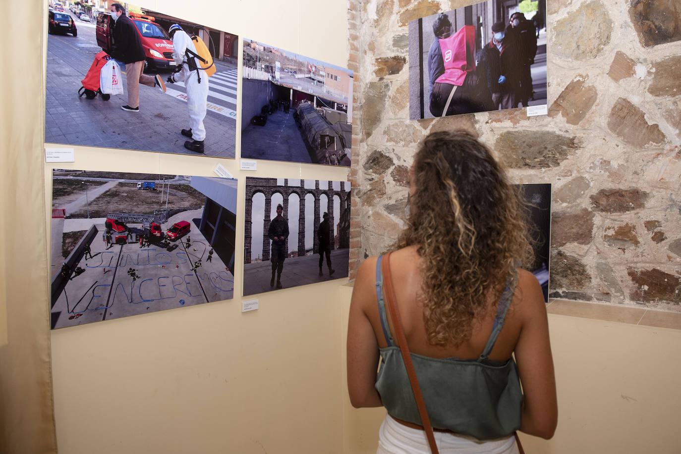 Fotos: La exposición &#039;Un año en imágenes&#039; comienza en Navas de Oro