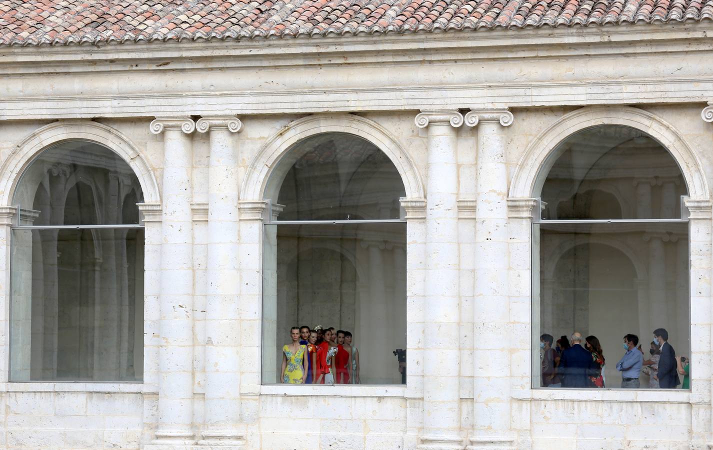 Fotos: Grabación del desfile de la diseñadora vallisoletana Esther Noriega en el Museo Patio Herreriano de Valladolid