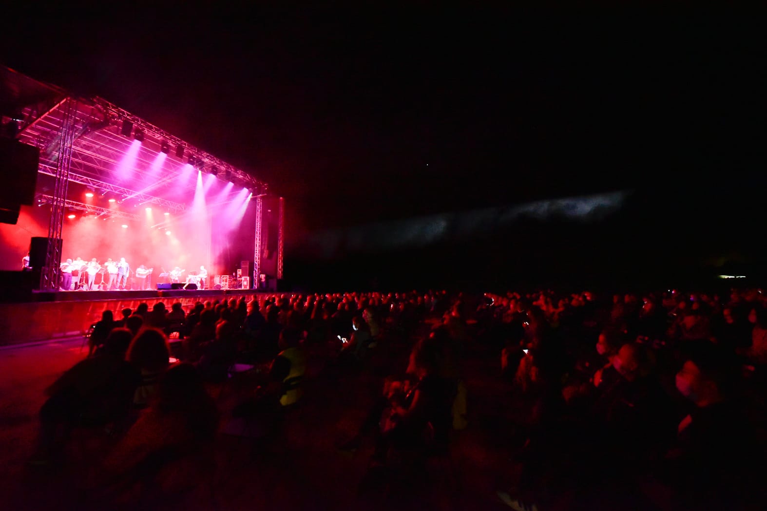 Fotos: Bertín Osborne llena su concierto de Simancas