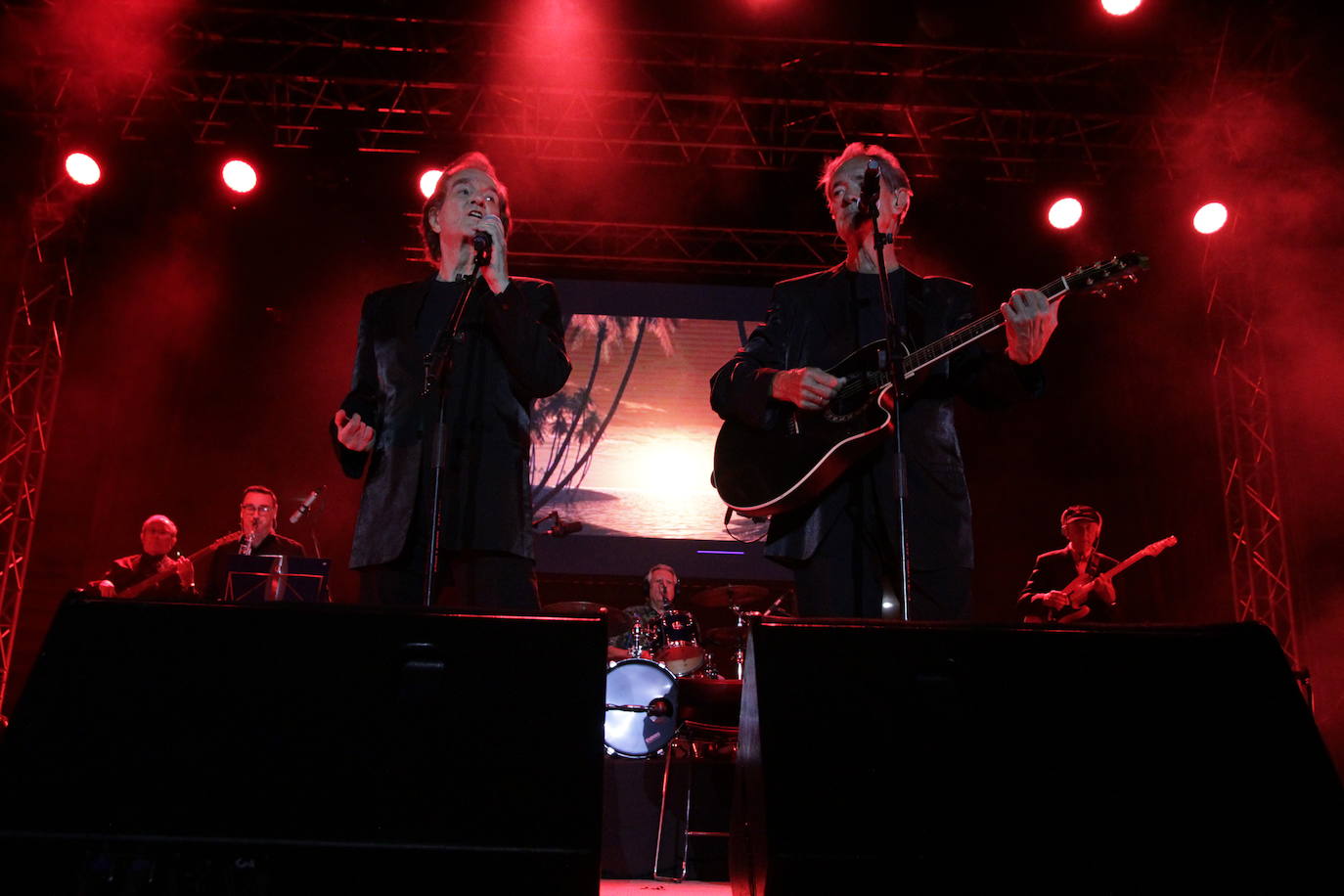 Fotos: Concierto del Dúo Dinámico en Laguna de Duero
