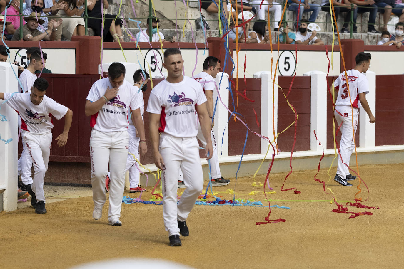 Fotos: Cortes. Liga del Corte Puro en la Plaza de Toros de Valladolid