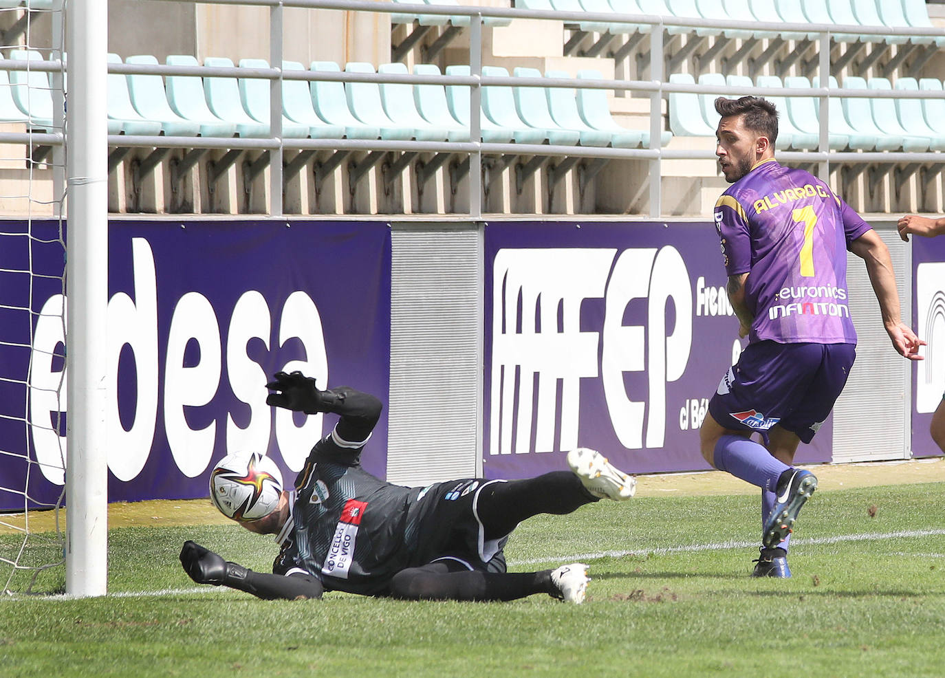 Los jugadores de Rubén Gala consiguen la primera victoria en La Balastera