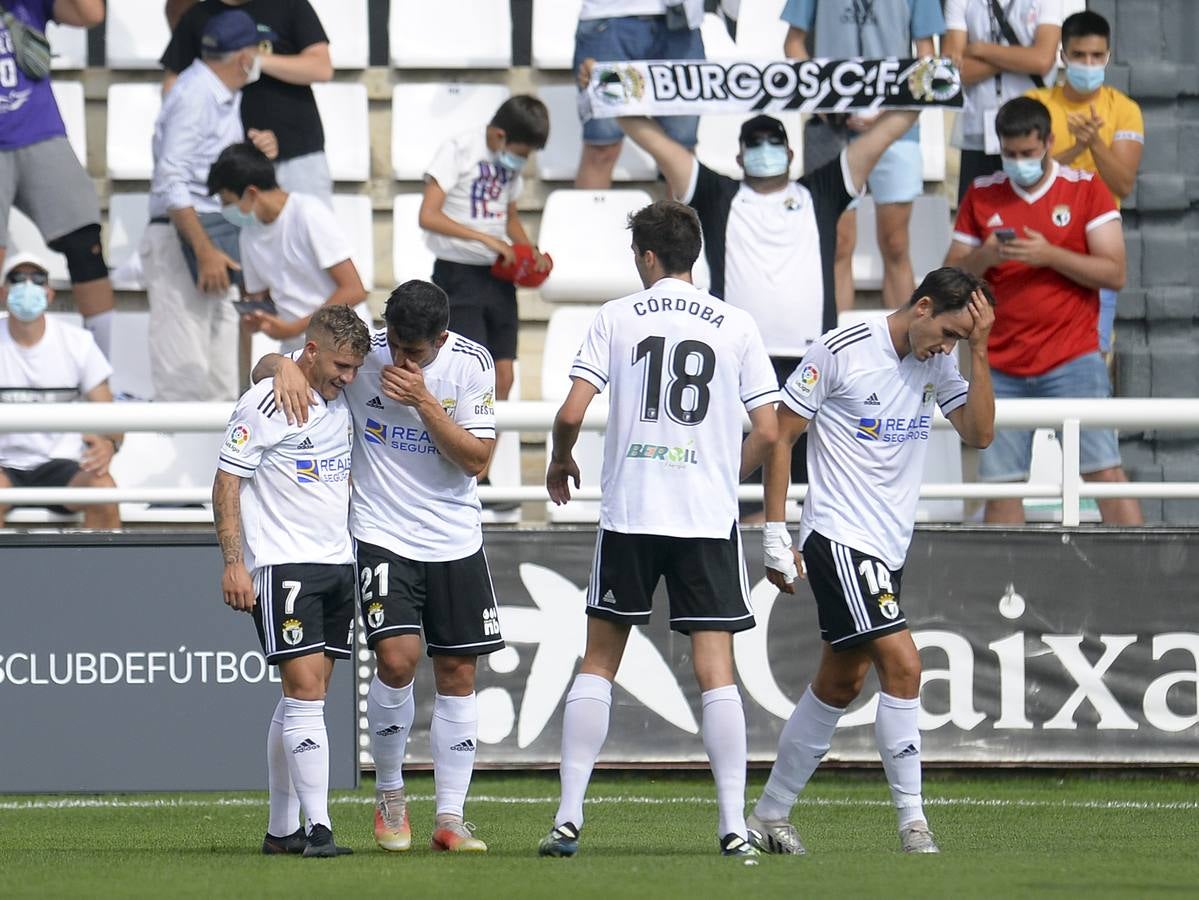 Fotos: Público en el partido del Burgos CF-Real Valladolid