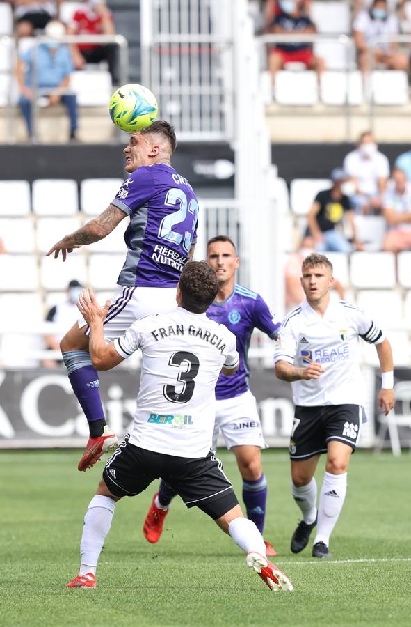 Fotos: Derrota del Real Valladolid en Burgos (3-0)