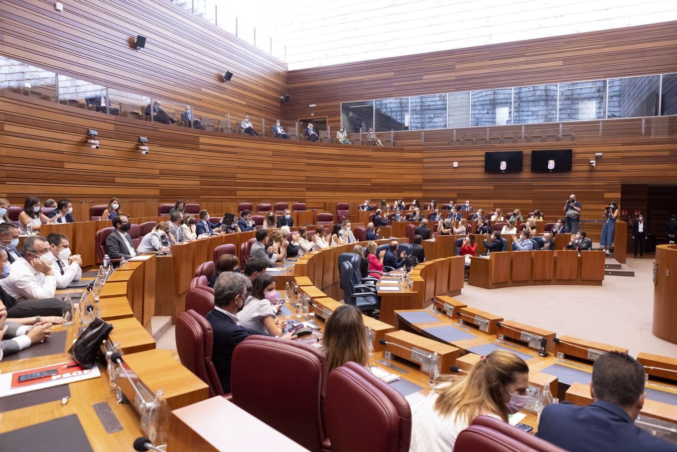 Fotos: Pleno en las Cortes de Castilla y León