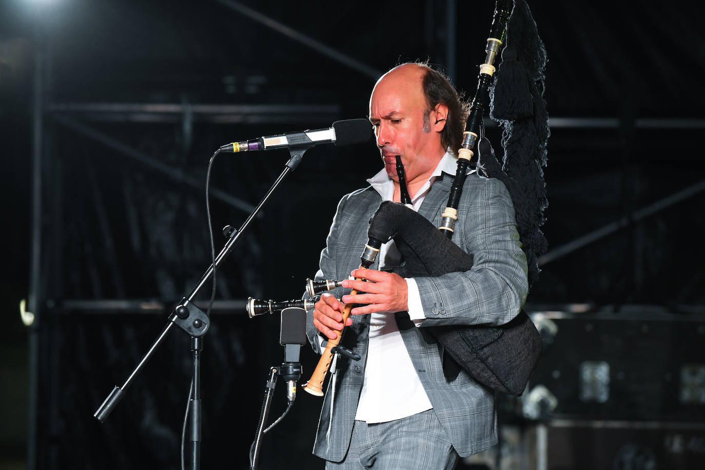 Fotos: Concierto de Carlos Núñez en la Plaza Mayor de Valladolid