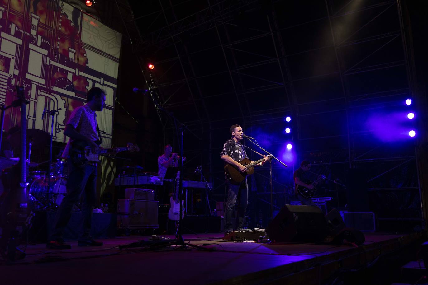 Fotos: Concierto de DePedro en la Plaza Mayor de Valladolid