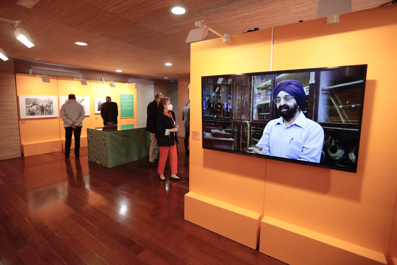 Fotos: La Casa de la India de Valladolid acoge la exposición &#039;The Beatles and India&#039;