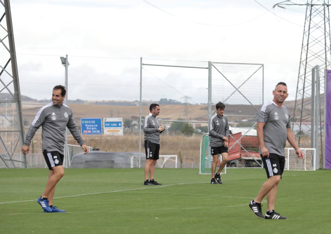 Fotos: Entrenamiento del Real Valladolid en los Anexos