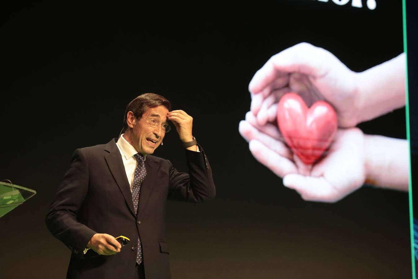 Fotos: Inauguración en Valladolid del VI Congreso Nacional de Registradores