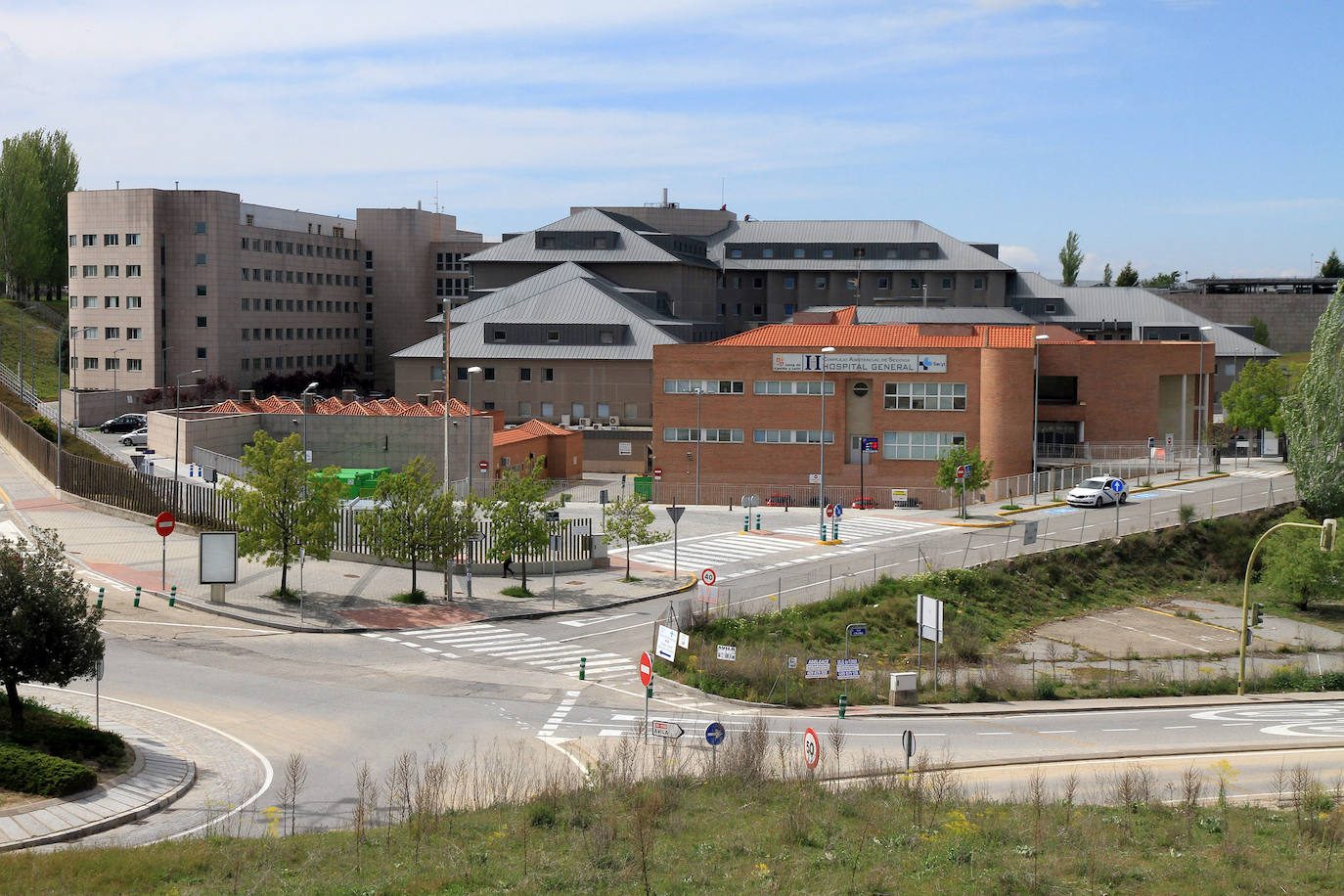 Hospital General de Segovia, donde permanece ingresada la madre del menor desaparecido.