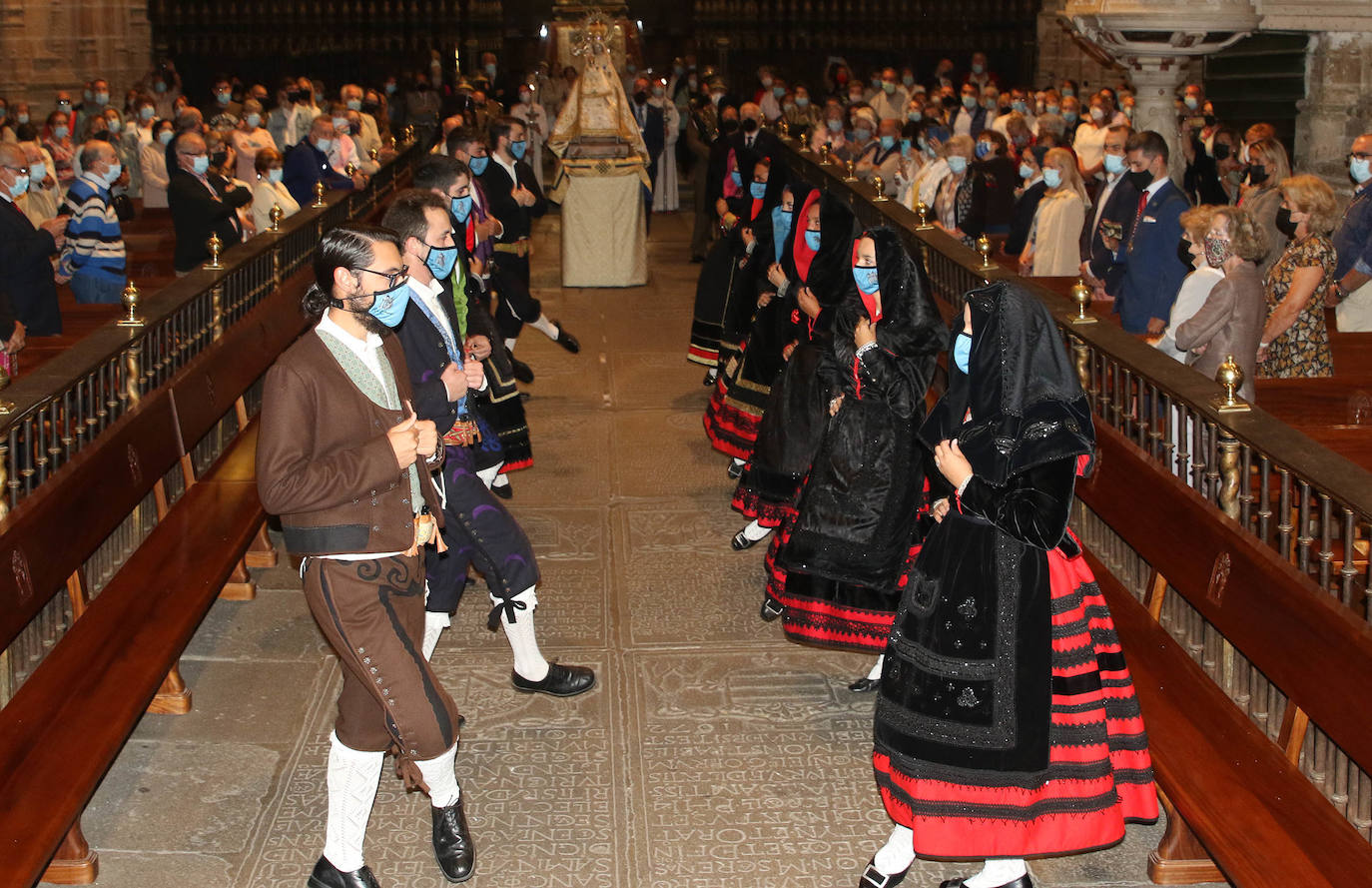 Fotos: Recibimiento a la Virgen de la Fuencisla