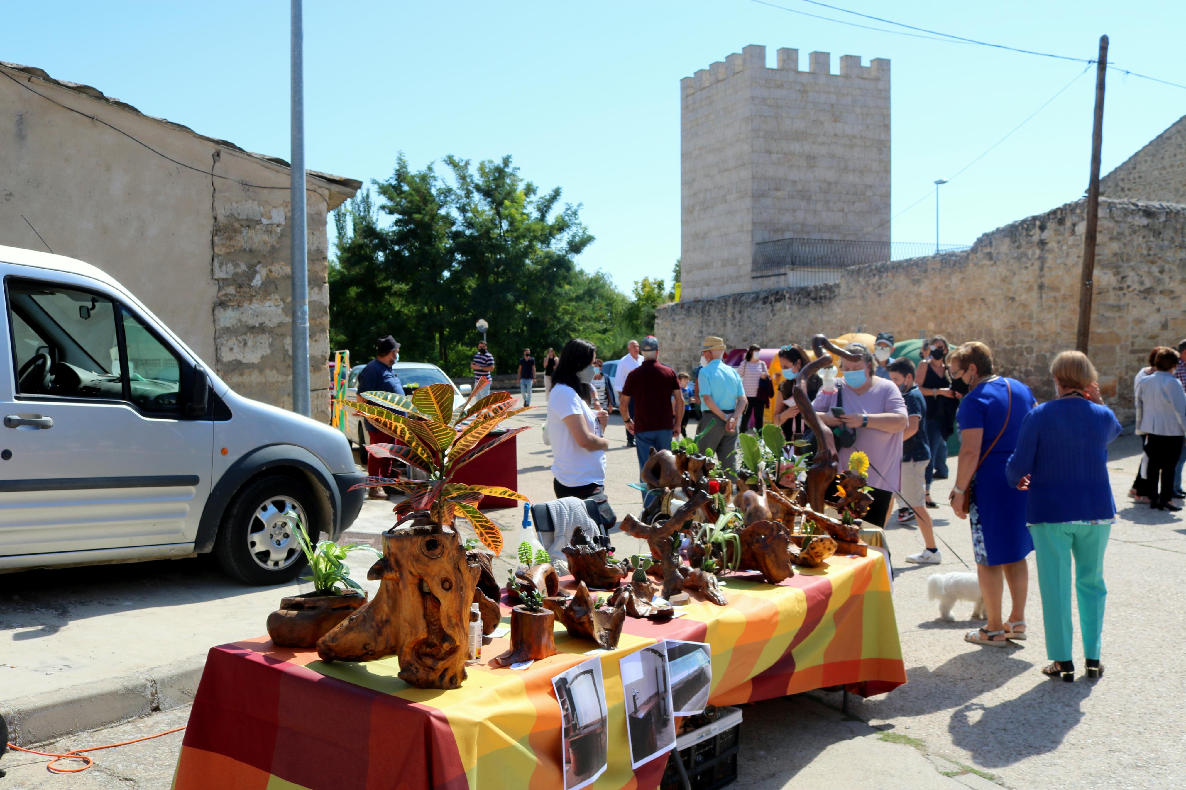 La Feria del Pimiento registró numerosa afluencia de público durante toda la jornada