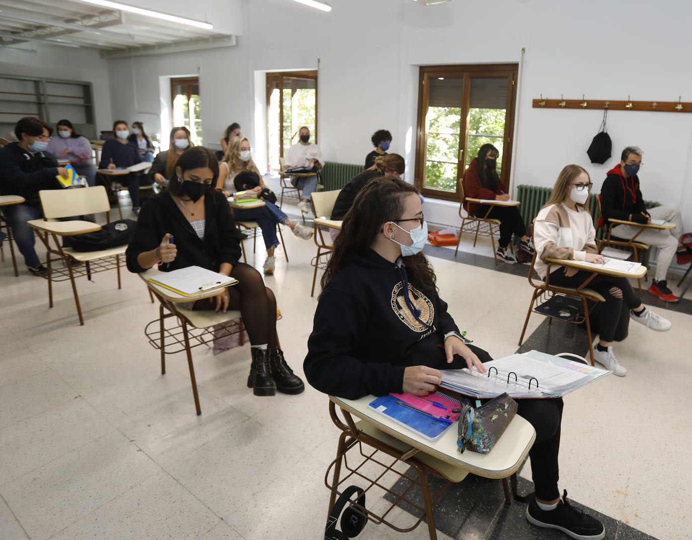 Fotos: Los ciclos de FP vuelven a las aulas en Palencia