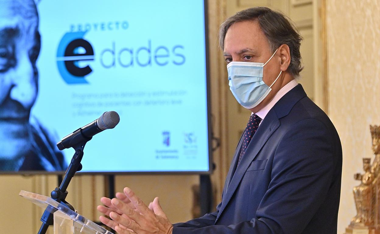 Carlos García Carbayo, alcalde de Salamanca. 