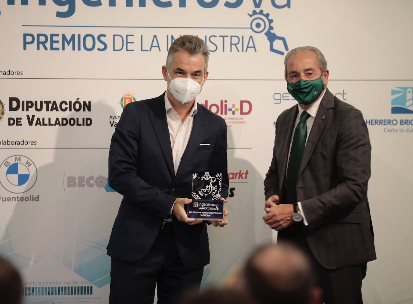 Fotos: IngenierosVA distingue a cinco empresas