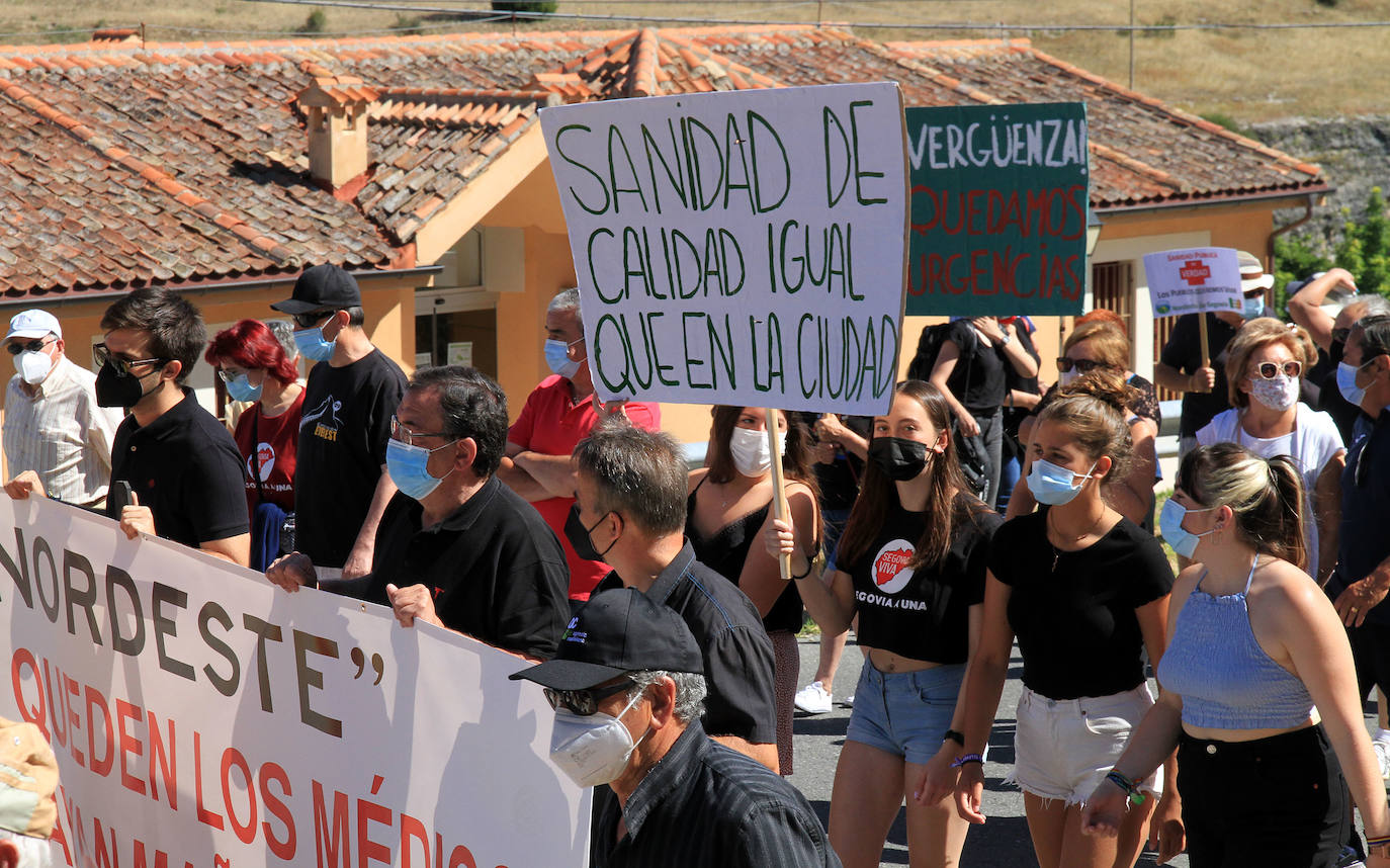 Protesta en Sepúlveda este verano contra la reordenación que pretendía la Consejería de Sanidad.