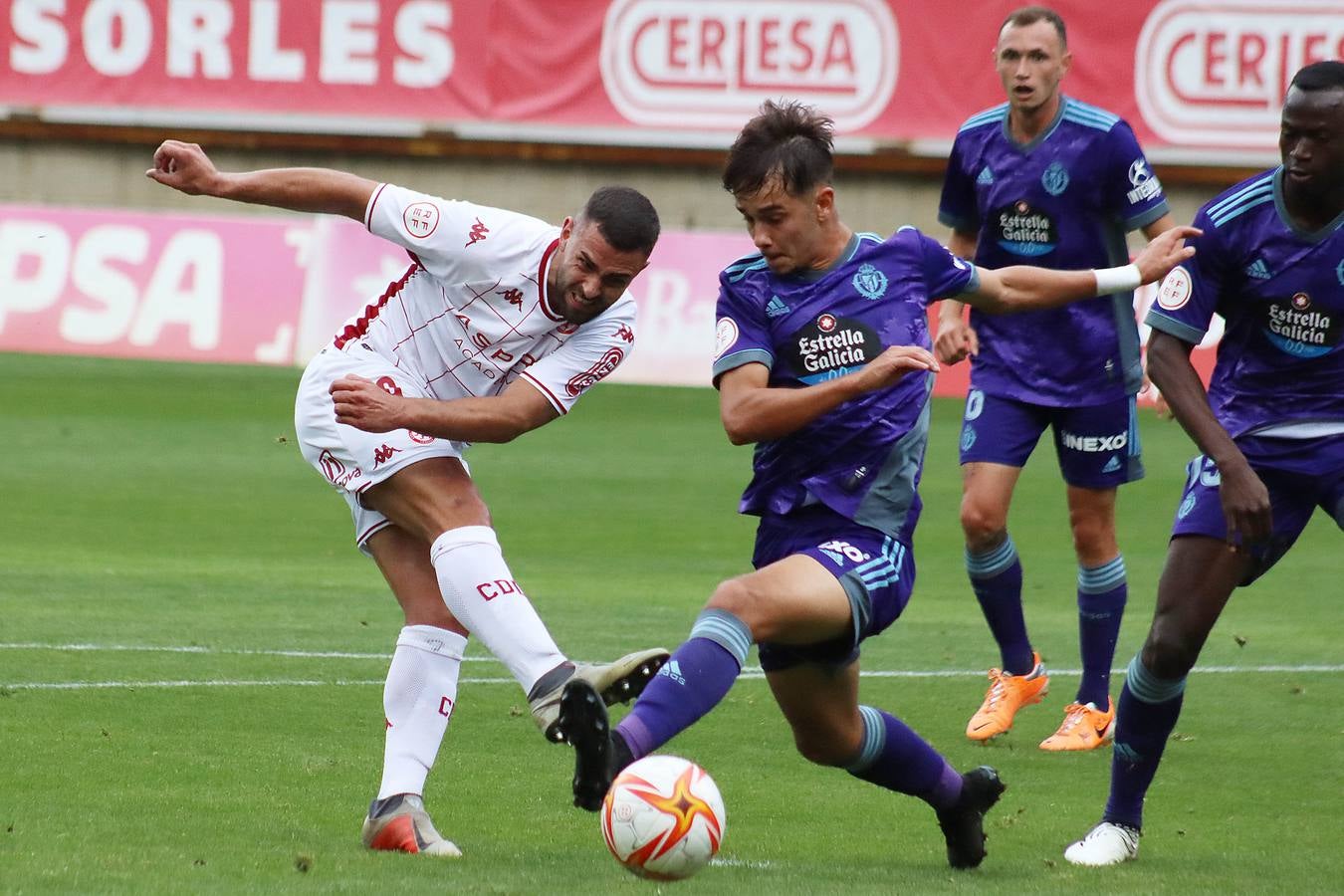 Fotos: Derrota del Valladolid Promesas frente a la Cultural Leonesa (4-2)