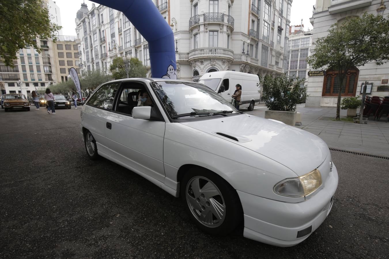 Fotos: Más de quinientos vehículos clásicos se dan cita en el Valladolid Motor Vintage (2)